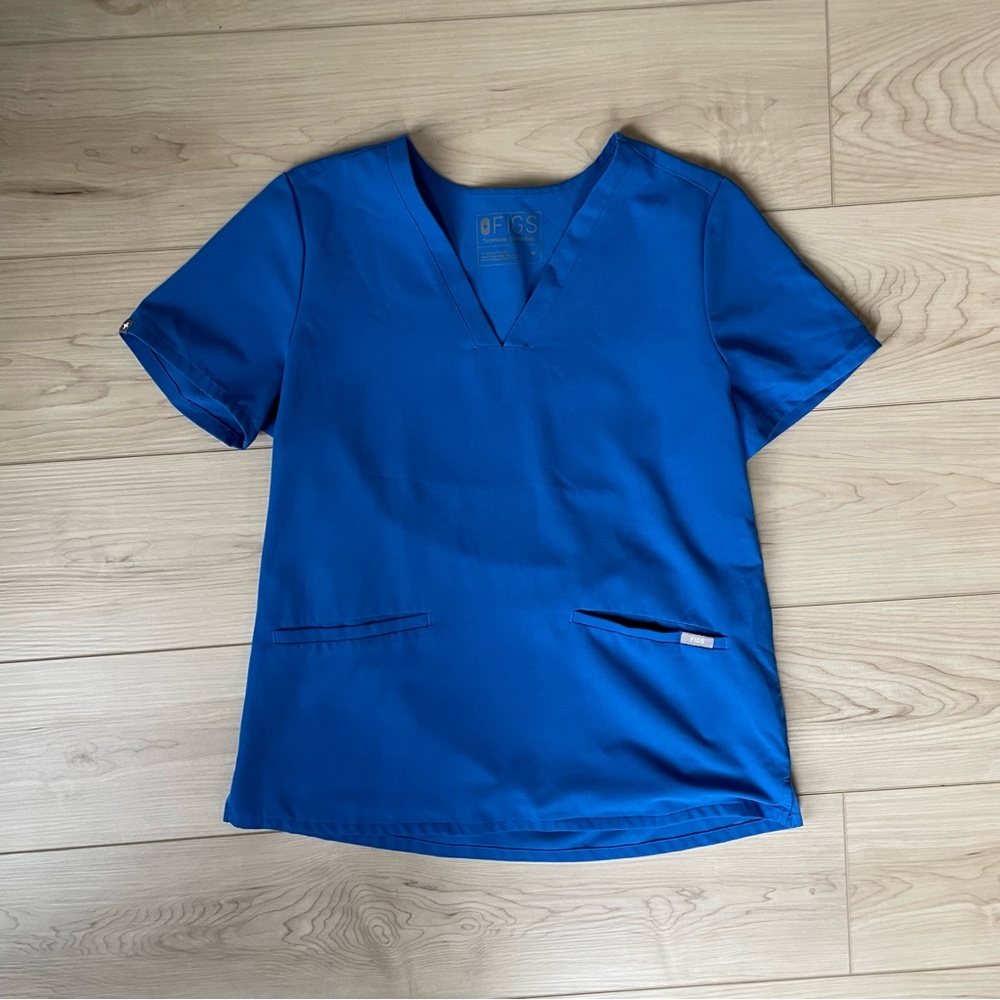 Blue Casma Figs Scrub Top